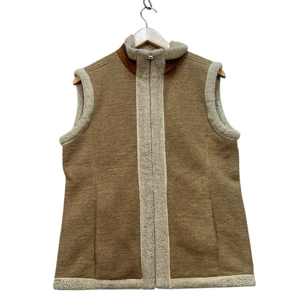Woolrich Womens Fleece Vest Sweater Medium Tan Sherpa Lined Full Zip Outdoors